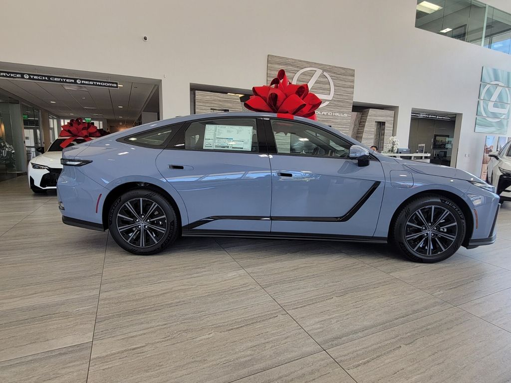New 2026  Lexus  image 6