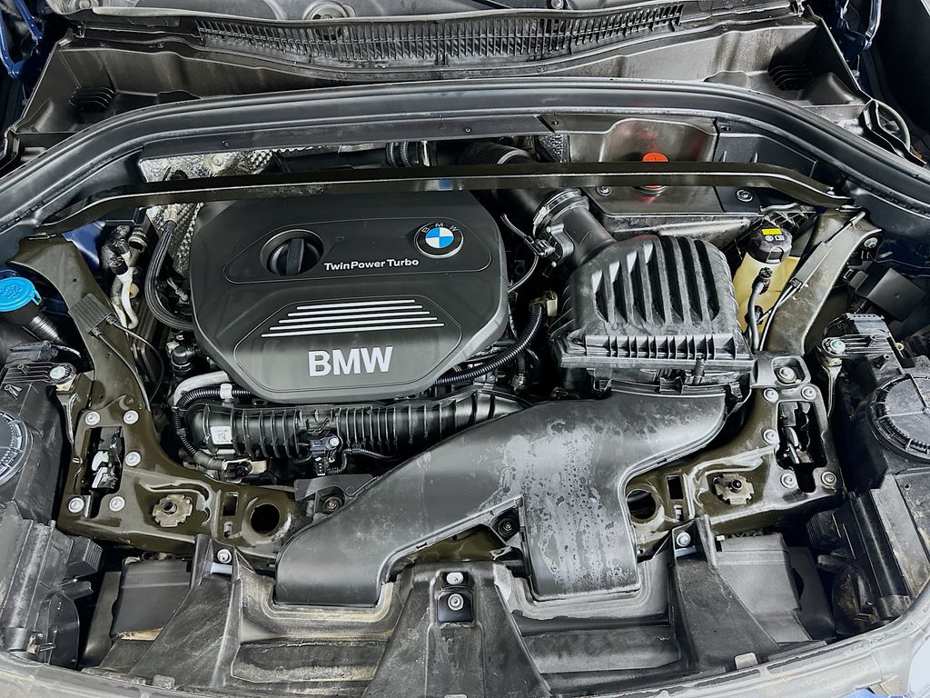 Thumbnail: 2016 BMW X1 - 30