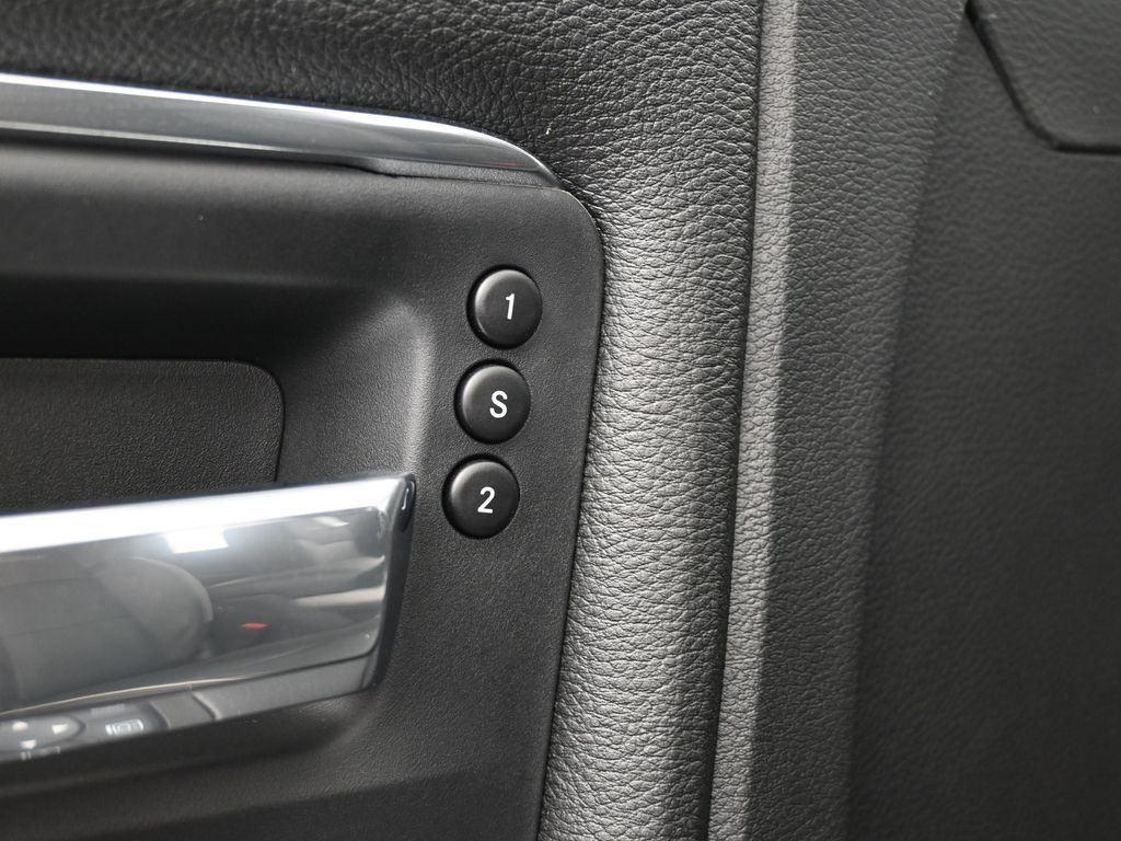 New 2026 Bright White Clearcoat Ram Laramie image 17