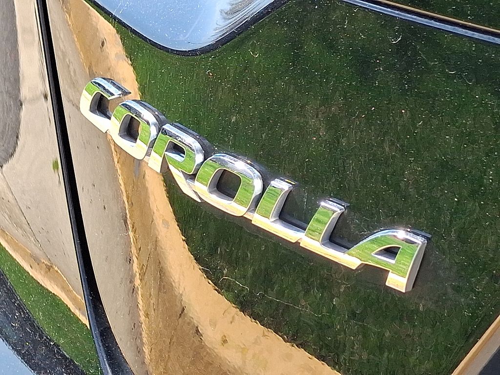 Thumbnail: 2024 Toyota Corolla - 25