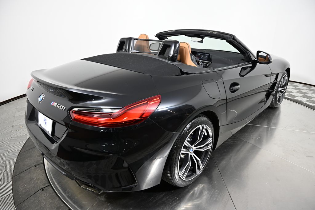 Thumbnail: 2024 BMW Z4 - 10