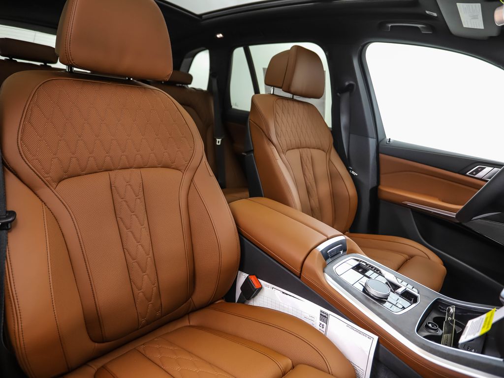 Thumbnail: 2026 BMW X5 - 31