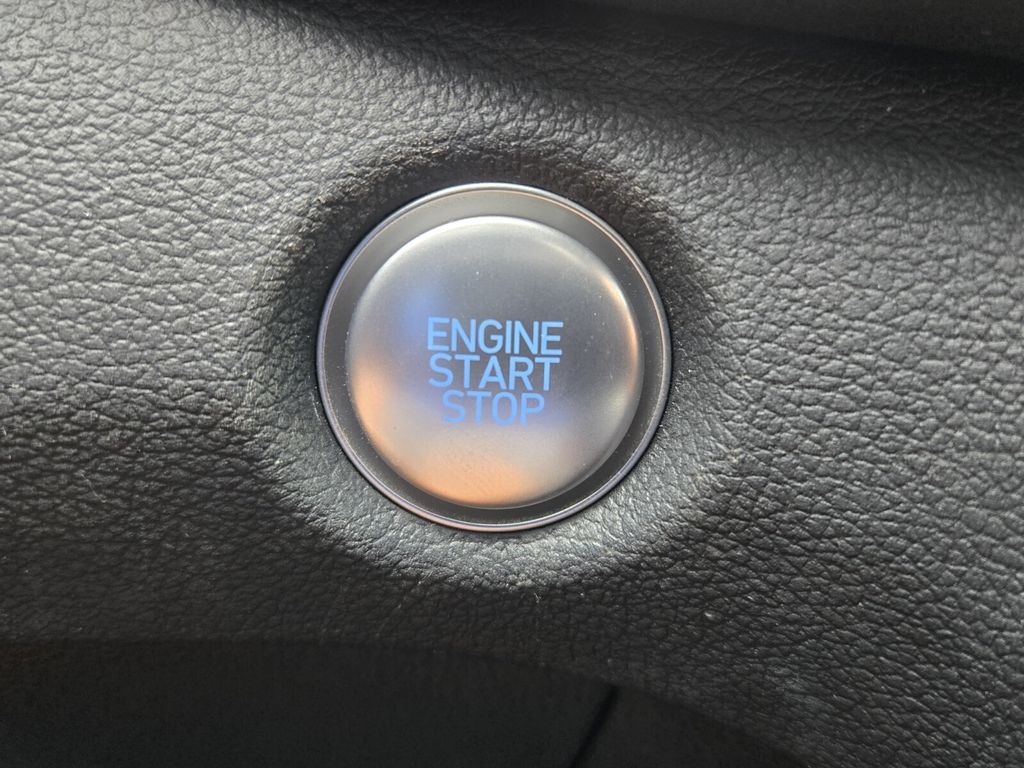 2023 Hyundai Santa Fe - $23,999