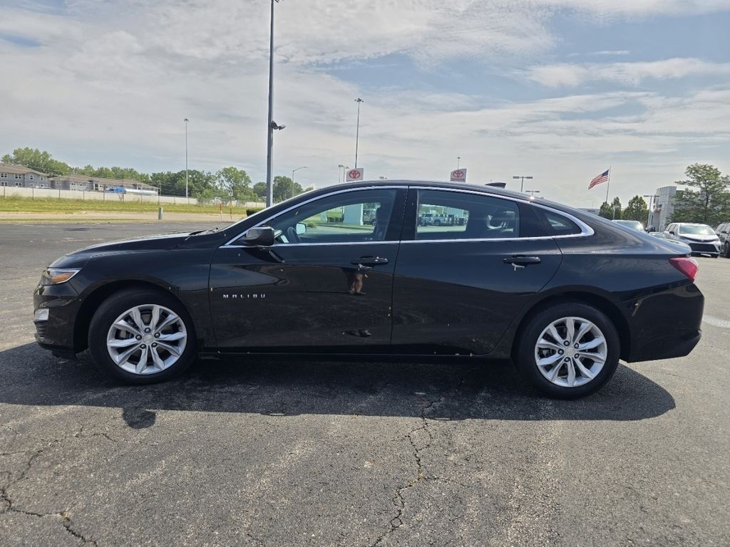 Used 2022 Black Chevrolet LT image 11