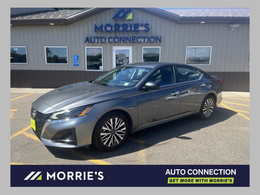 Gray (Gun Metallic) 2025 Nissan Altima 2.5 SV FWD Sedan Front-Wheel Drive Continuously Variable Transmission