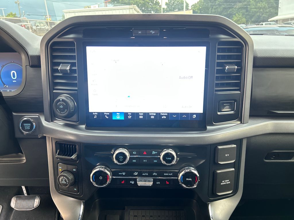 Used 2025 White Ford XLT image 16