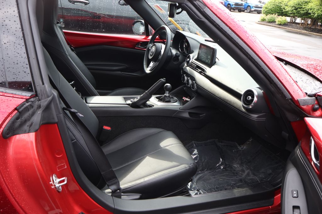 2022 Mazda MX-5 Miata Grand Touring 31