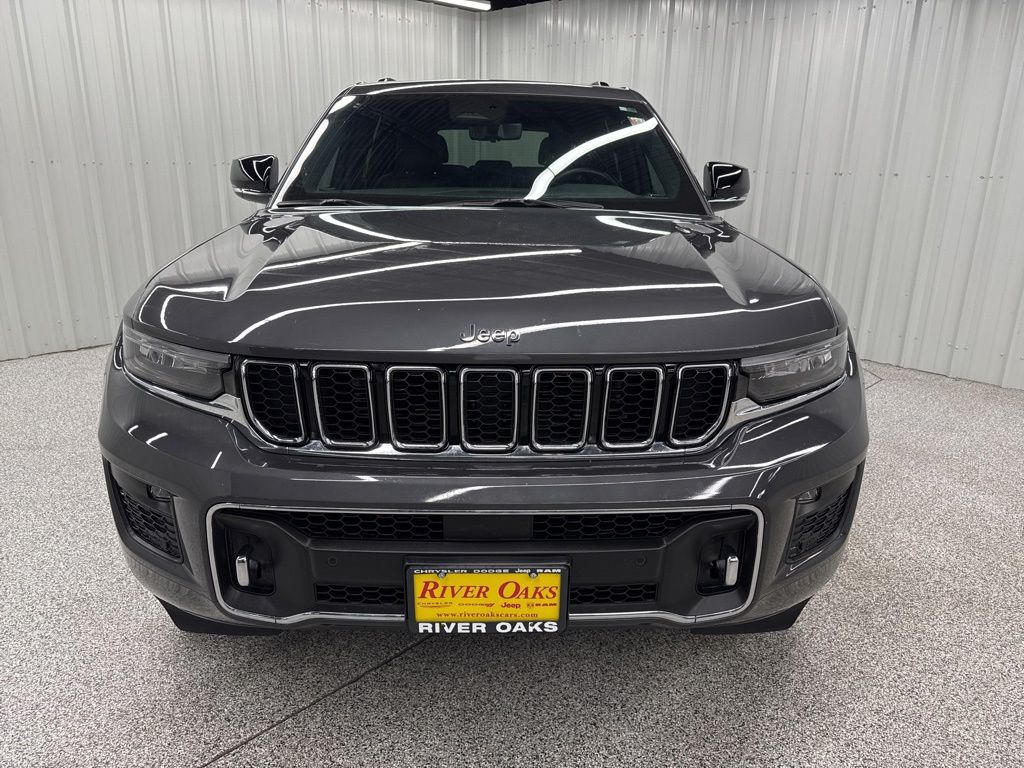 2022 Jeep Grand Cherokee Overland - 1