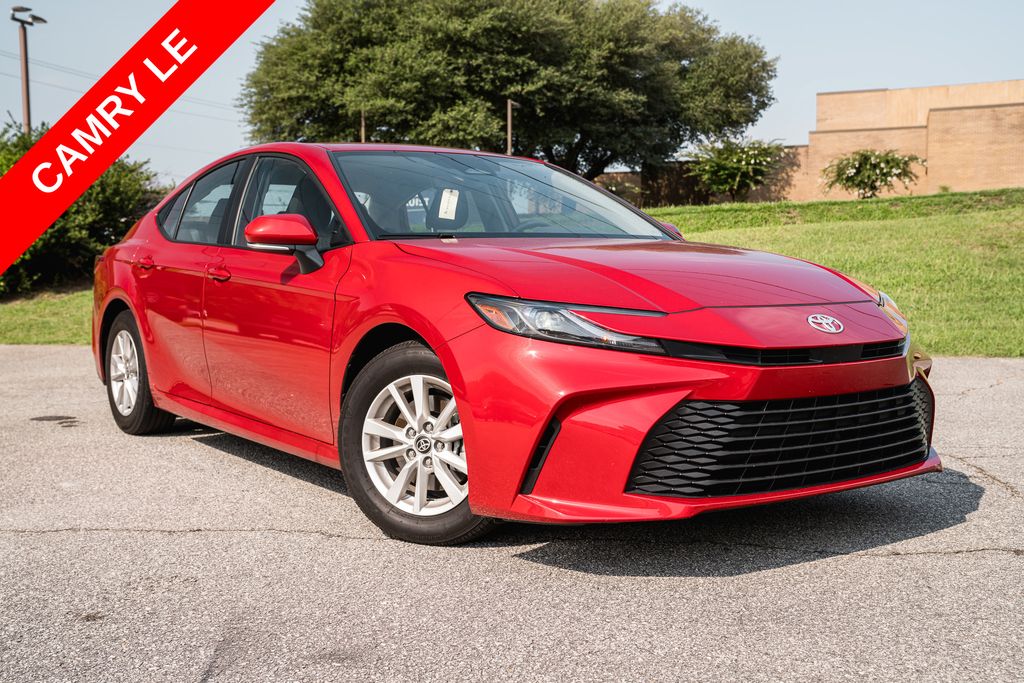2025 Toyota Camry LE FWD