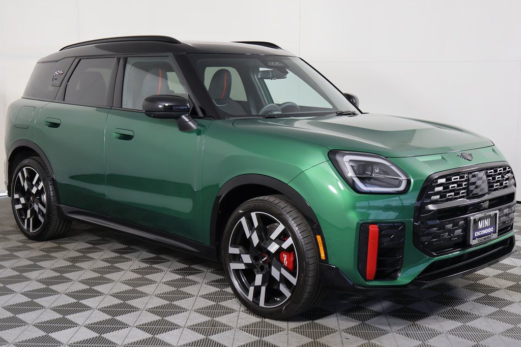 Thumbnail: 2025 MINI Cooper Countryman - 3