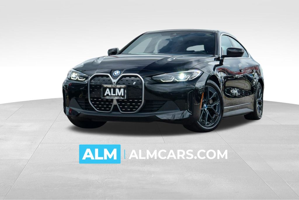 2024 BMW i4 xDrive40's photo