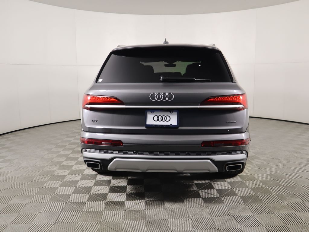 Thumbnail: 2026 Audi Q7 - 7