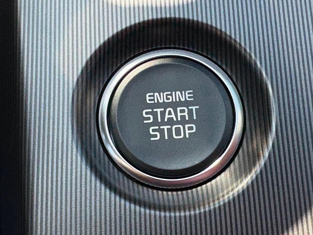 New 2026 Kia Sportage Hybrid SUV