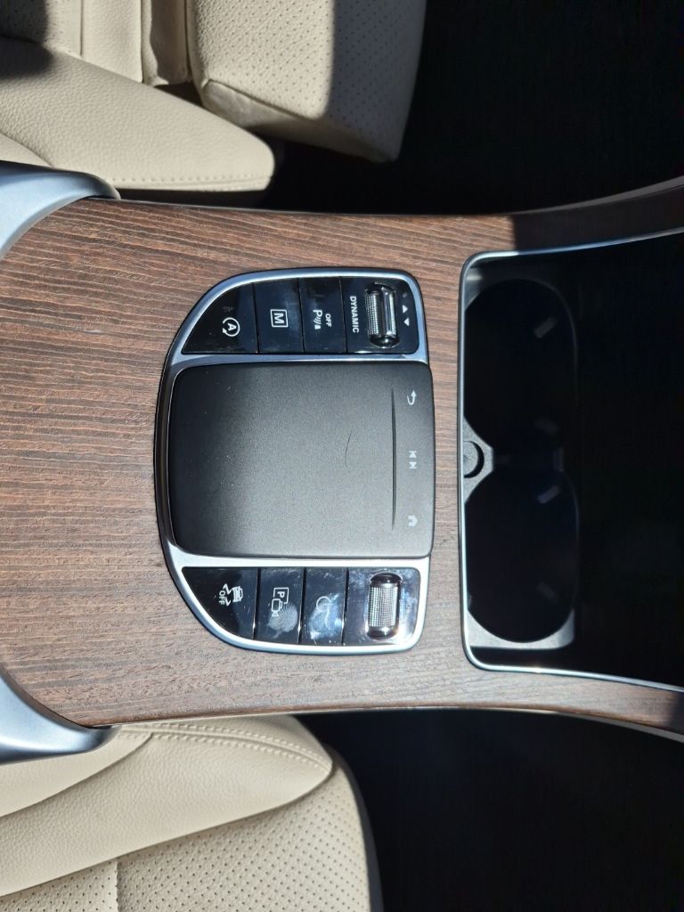 Used Car 2022 Mercedes-benz Glc  Glc 300 For Sale Under $35,000 In Austin, Texas