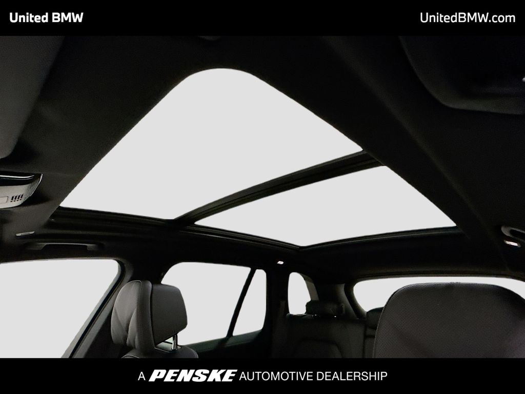 Thumbnail: 2026 BMW X5 - 12