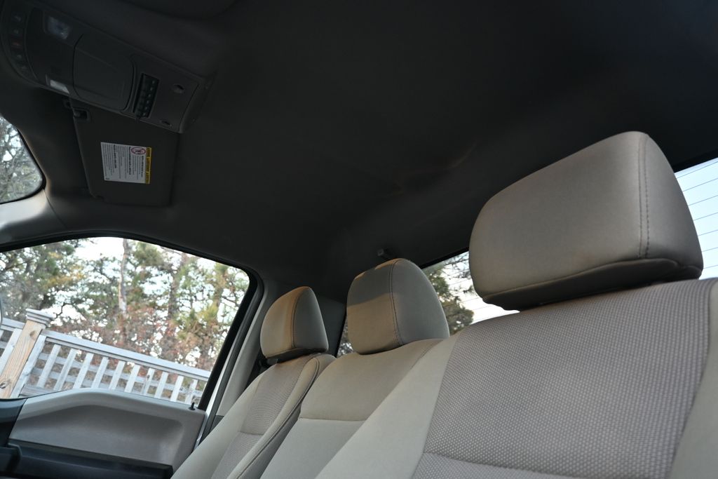 Thumbnail: 2020 Ford Econoline - 9