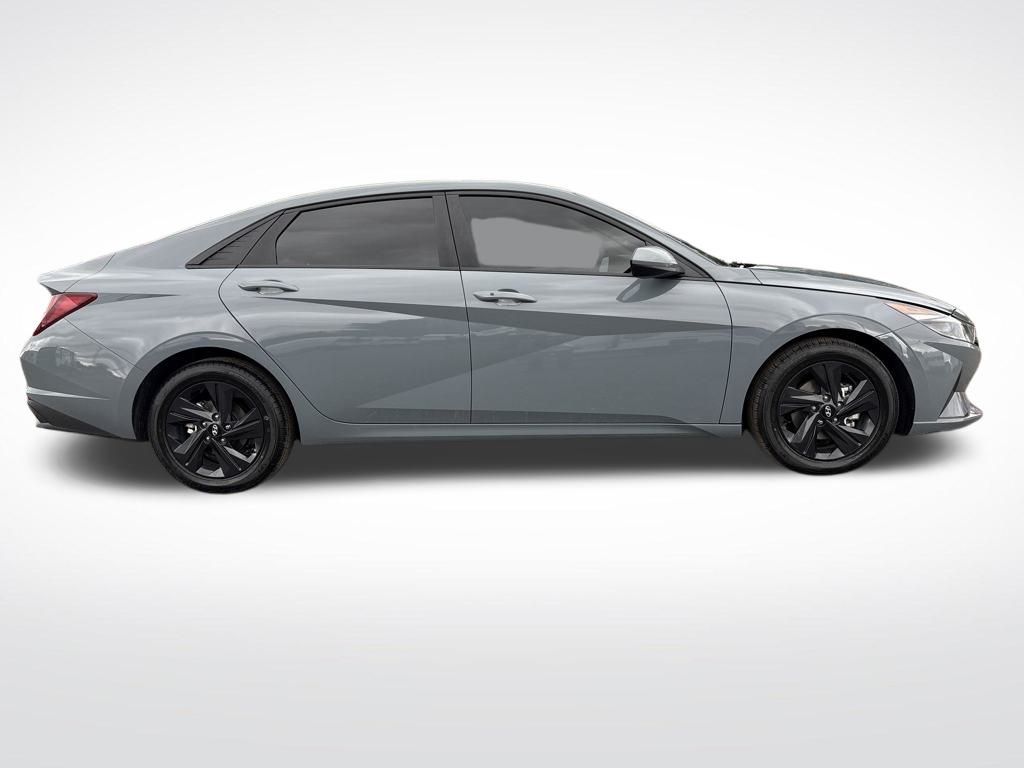 2023 Electric Shadow Hyundai Elantra SEL FWD Sedan