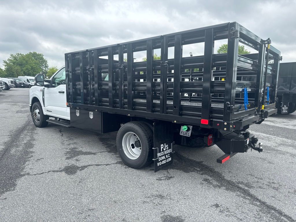 2026 Ford F-350 Chassis XL