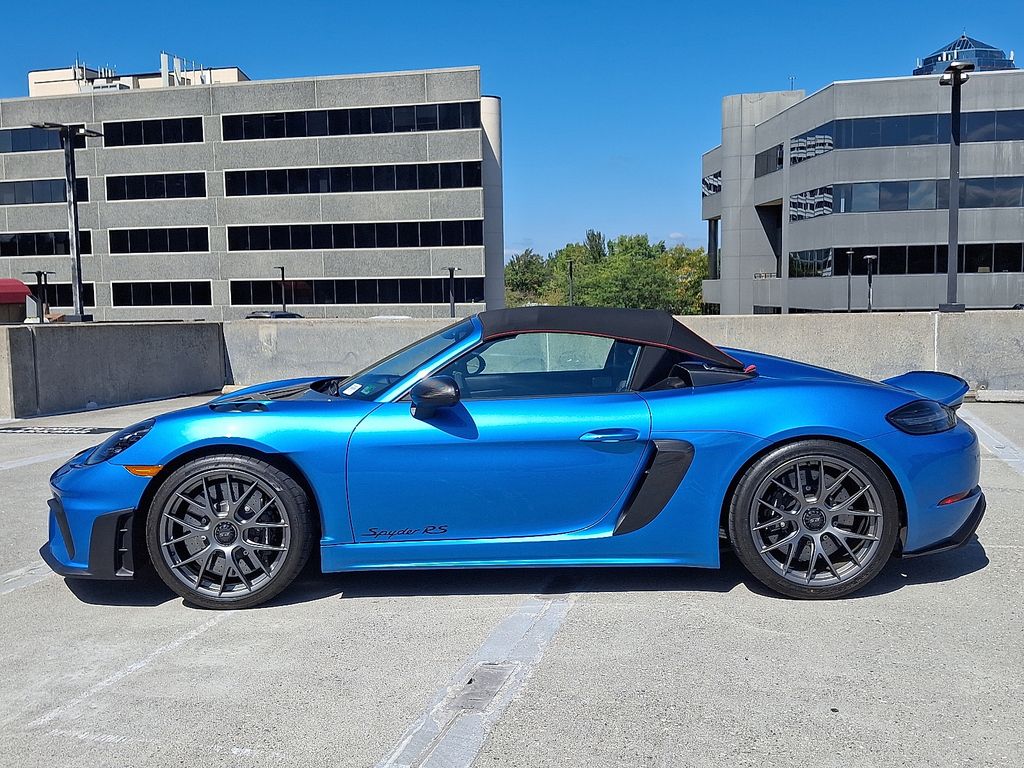 Thumbnail: 2024 Porsche  - 2