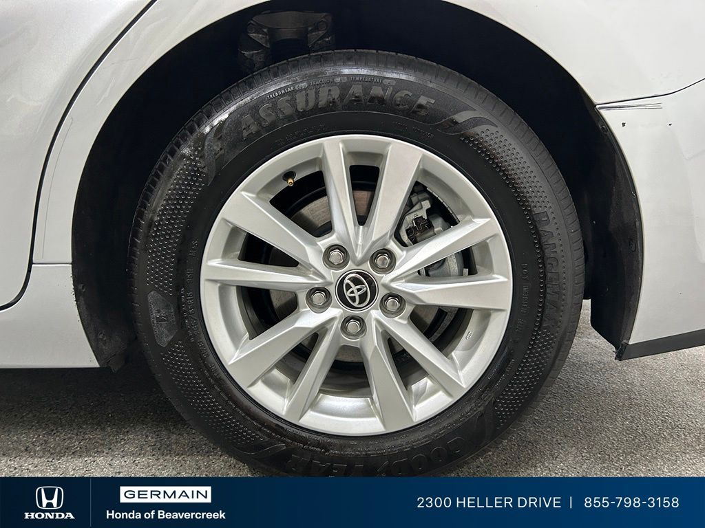 Used 2025 Silver Toyota LE image 14
