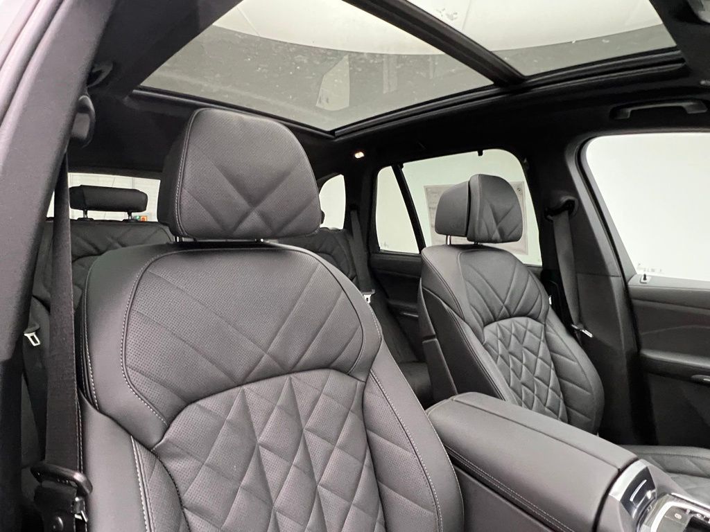 Thumbnail: 2026 BMW X5 - 7