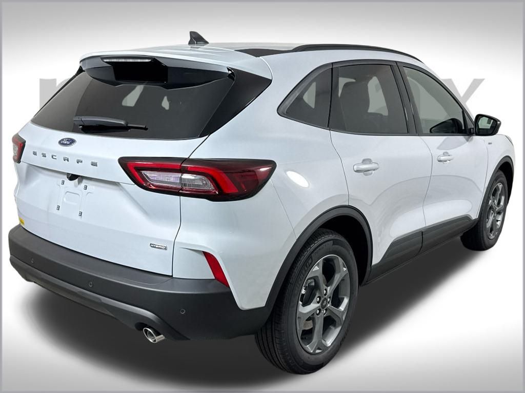 2025 Ford Escape ST-Line photo 11