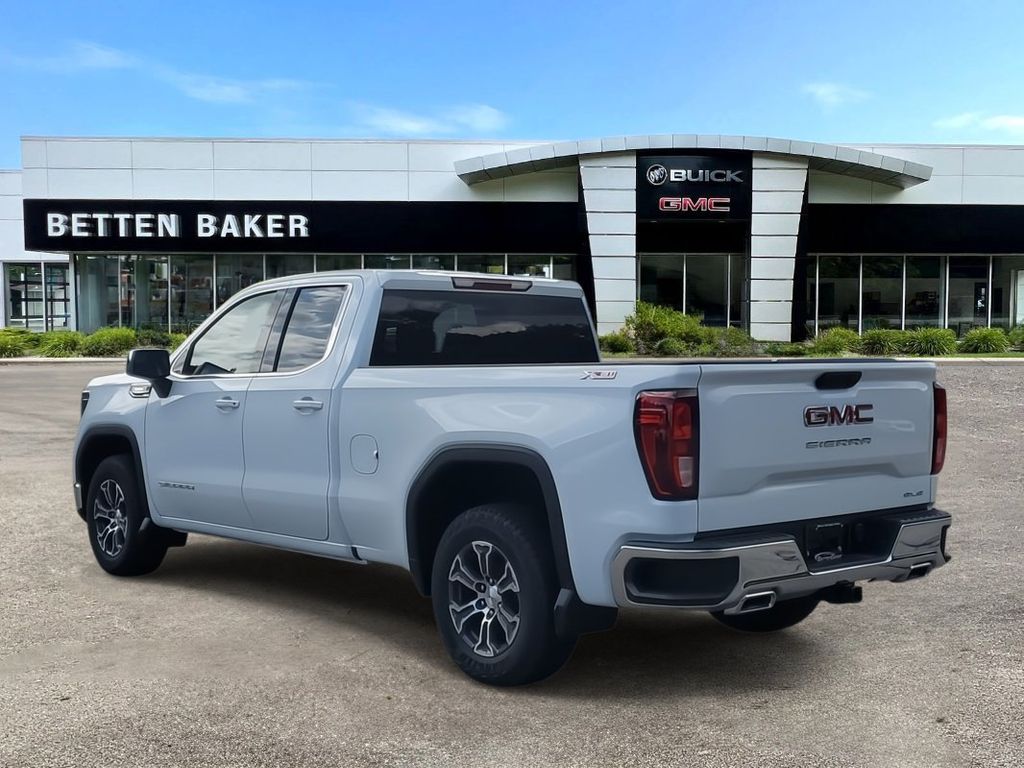 2023 GMC Sierra 1500 SLE 3