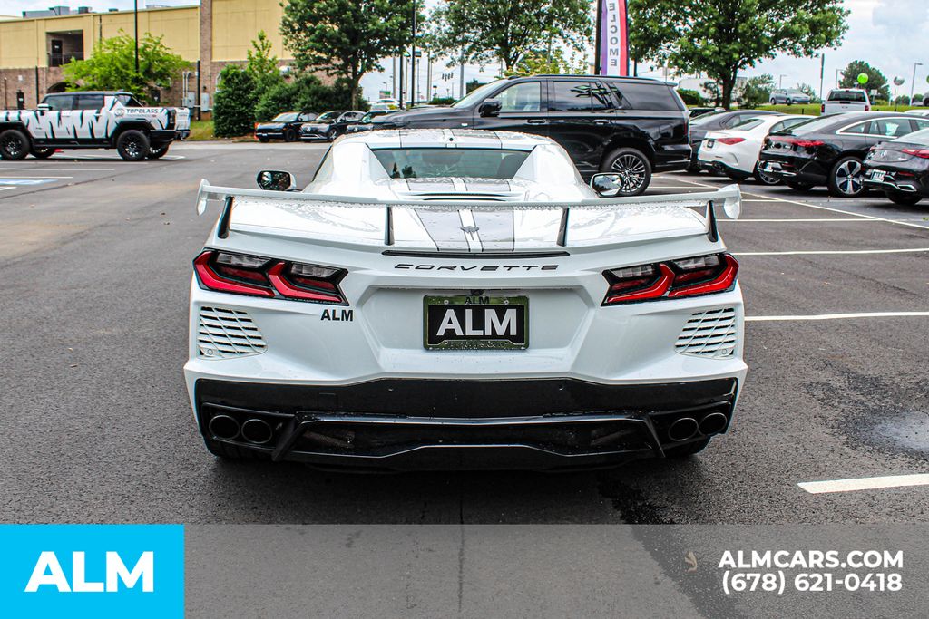 Used 2024 White Chevrolet Stingray image 11