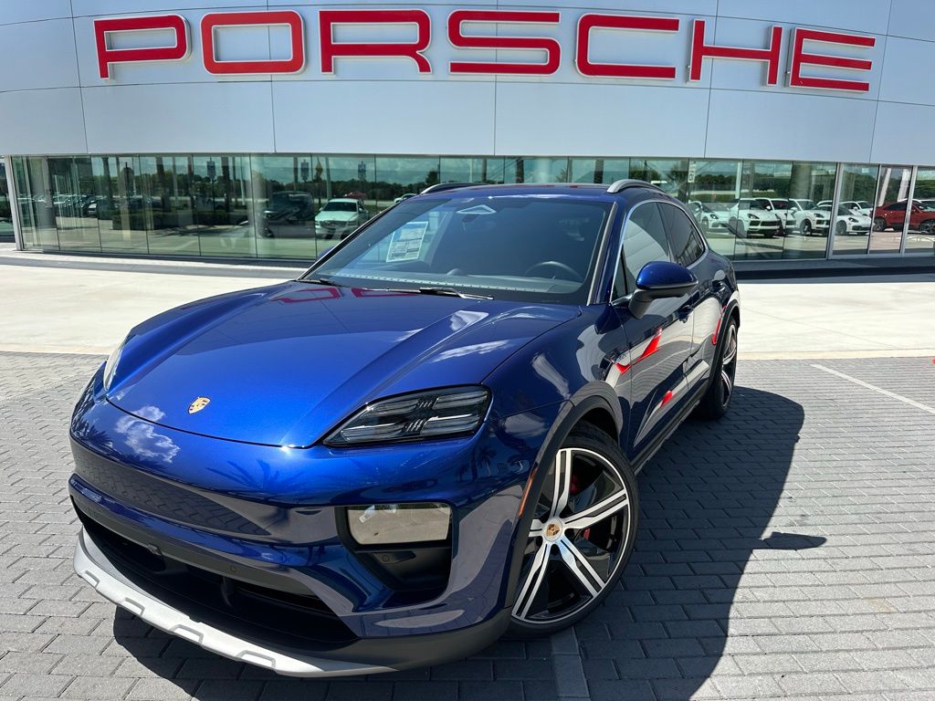 Thumbnail: 2025 Porsche Macan - 1