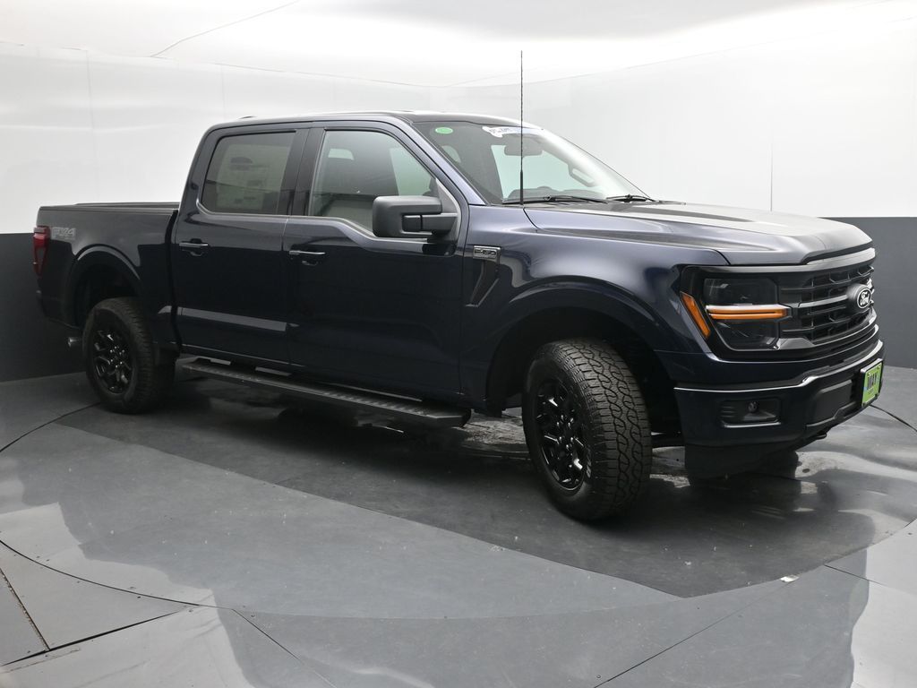 2026 Ford F-350 Super Duty LARIAT