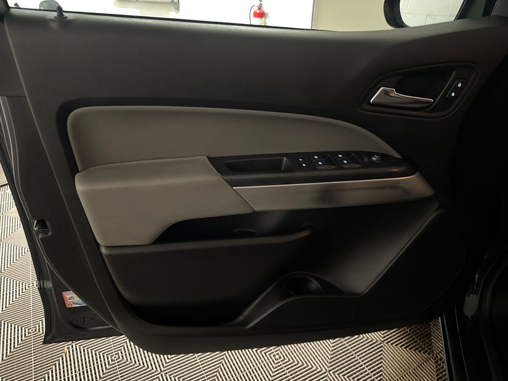 Used 2019 Gray Chevrolet LT image 15