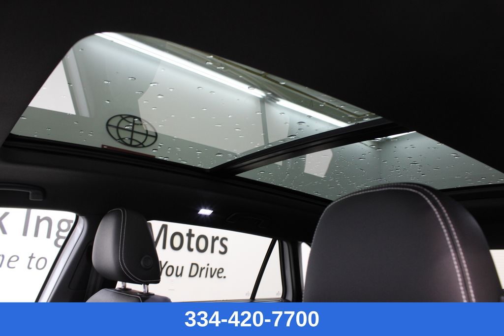 new 2026 Volkswagen Atlas Cross Sport car