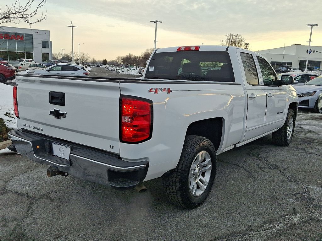 Thumbnail: 2017 Chevrolet Silverado 1500 - 6