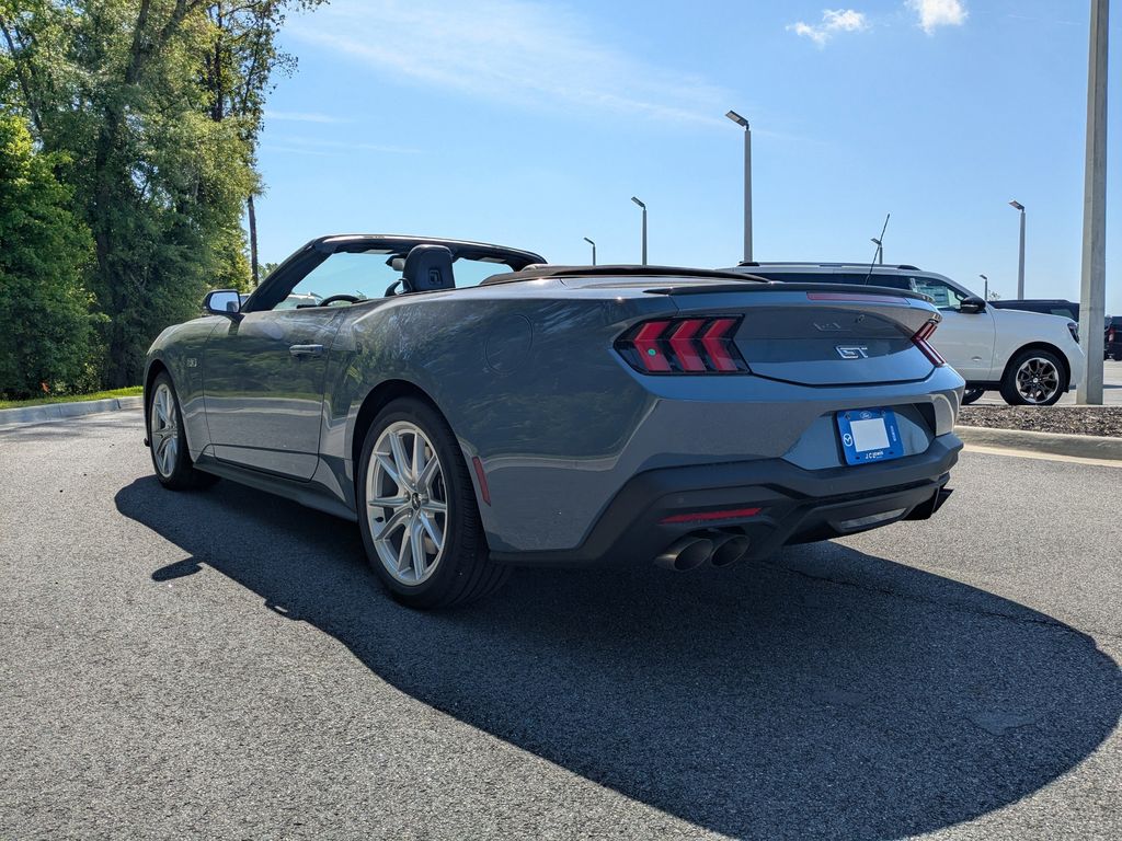 2025 Ford Mustang GT Premium