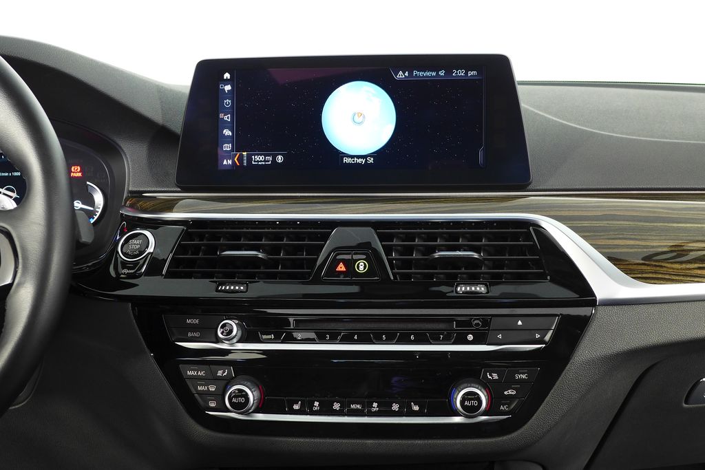 Thumbnail: 2018 BMW 5 Series - 26