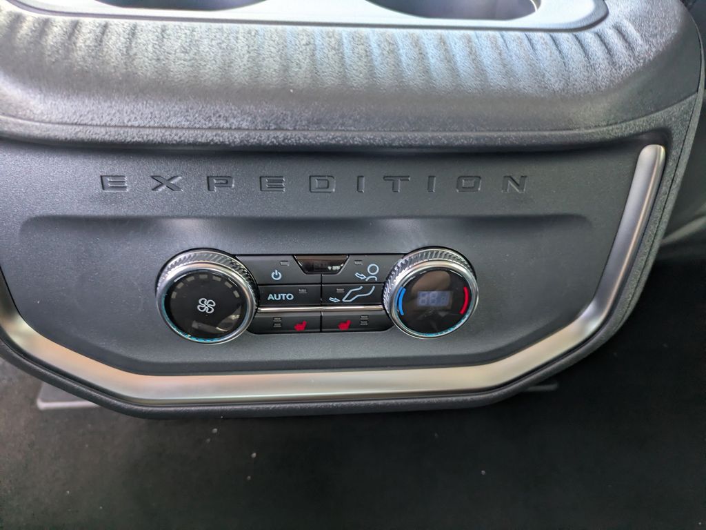 2027 Ford Expedition 