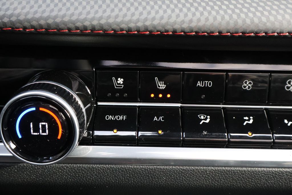 Thumbnail: 2026 Chevrolet Equinox - 29