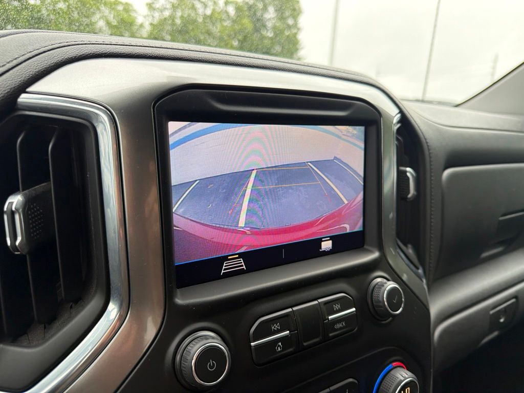 Thumbnail: 2019 Chevrolet Silverado 1500 - 28