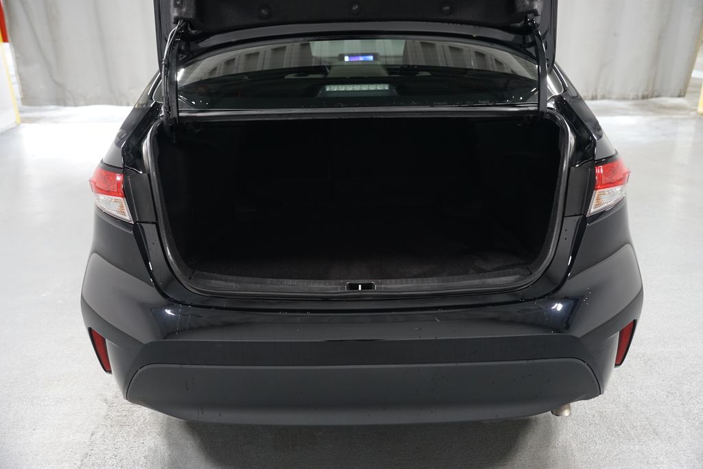 Thumbnail: 2023 Toyota Corolla - 31