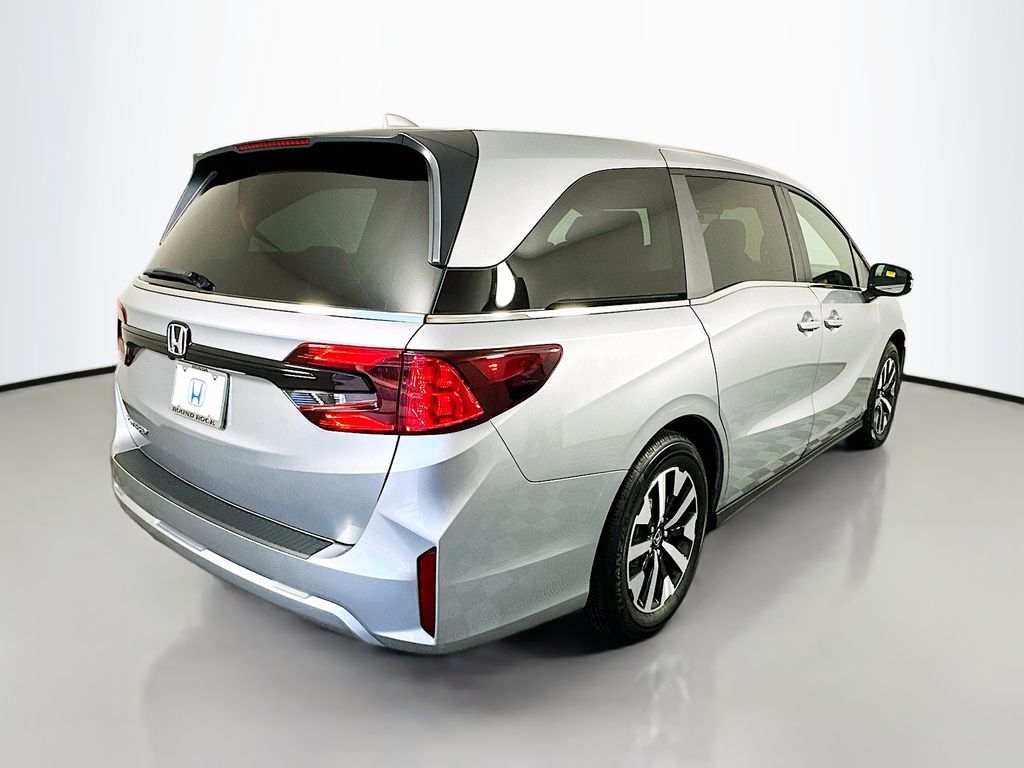 Thumbnail: 2026 Honda Odyssey - 5