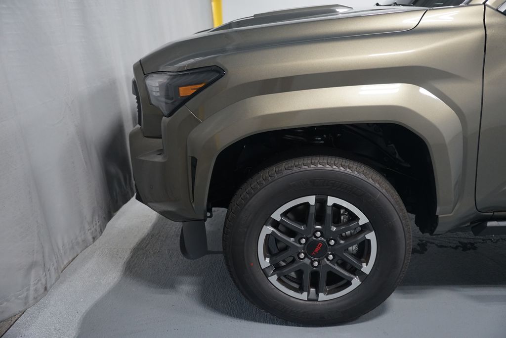 Thumbnail: 2025 Toyota Tacoma - 5