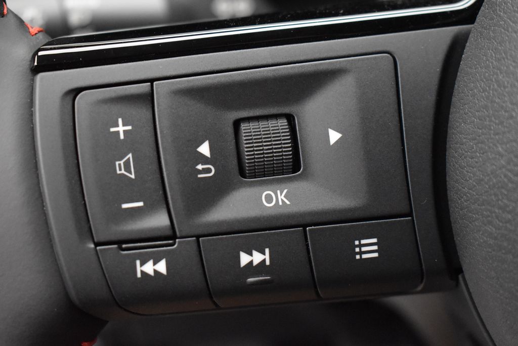 Thumbnail: 2026 Nissan Kicks - 17