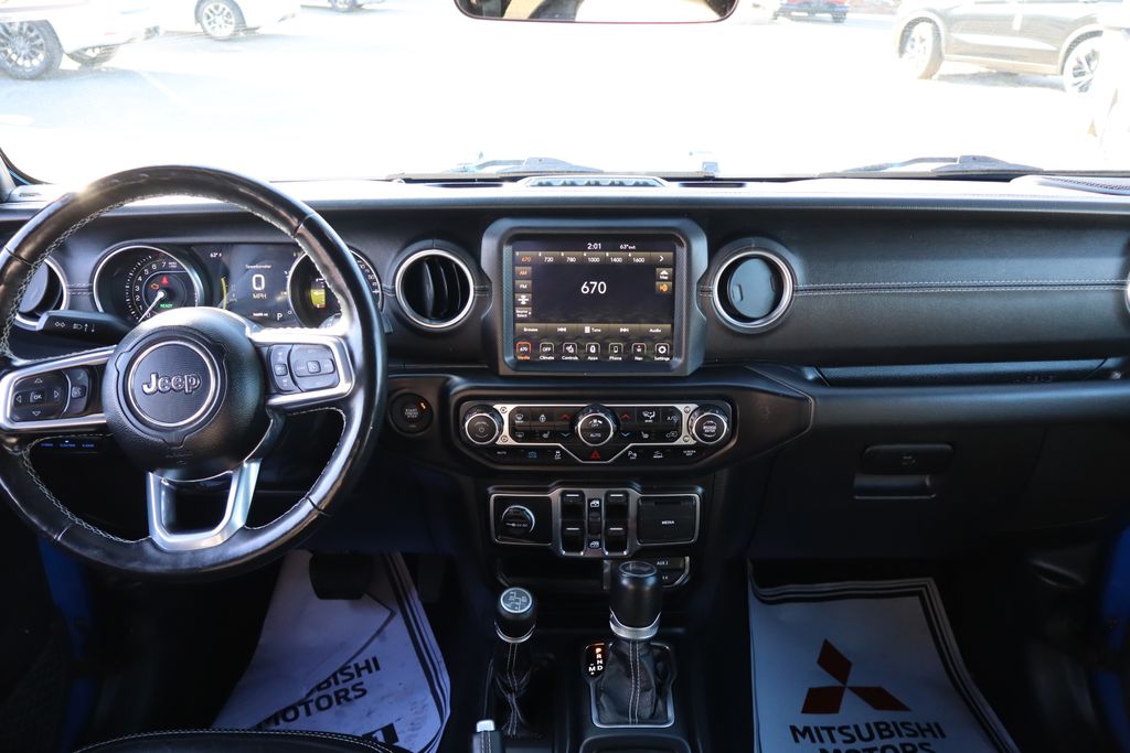 2021 Jeep Wrangler Unlimited Sahara 4xe 19