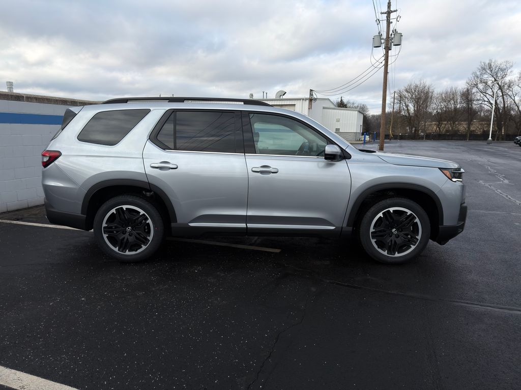 Thumbnail: 2026 Honda Pilot - 6