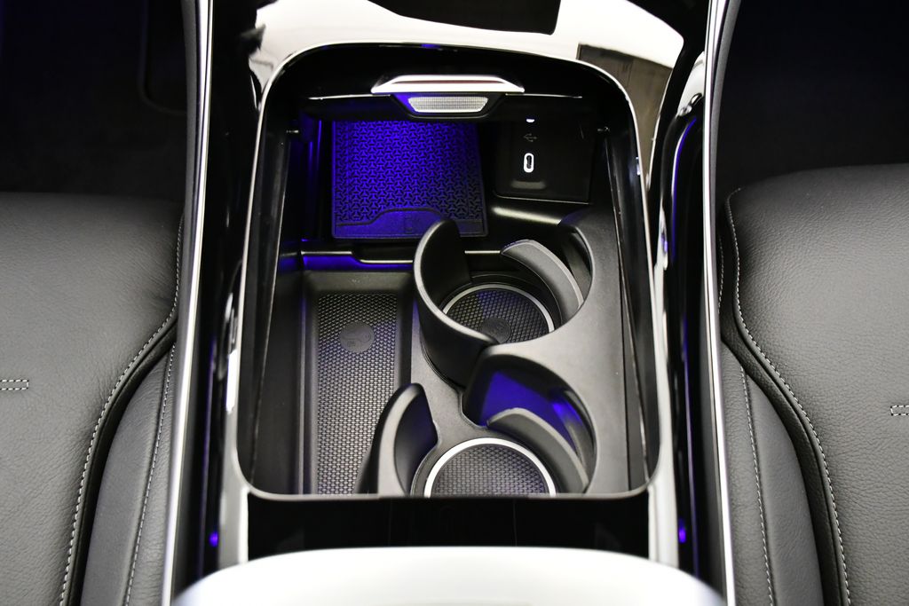 Thumbnail: 2026 Mercedes-Benz GLC - 31