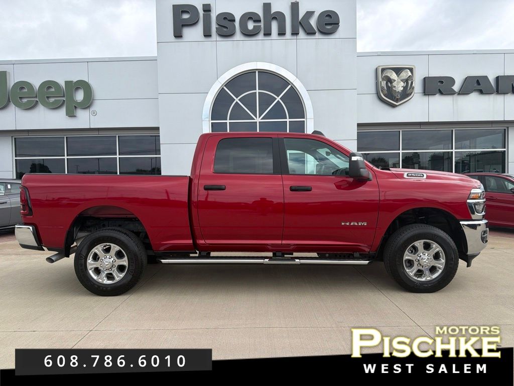2026 RAM 2500 Big Horn Crew Cab 4WD