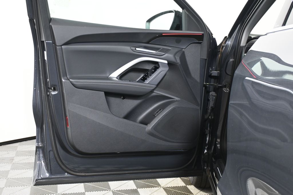 2025 Audi Q5 Premium 23