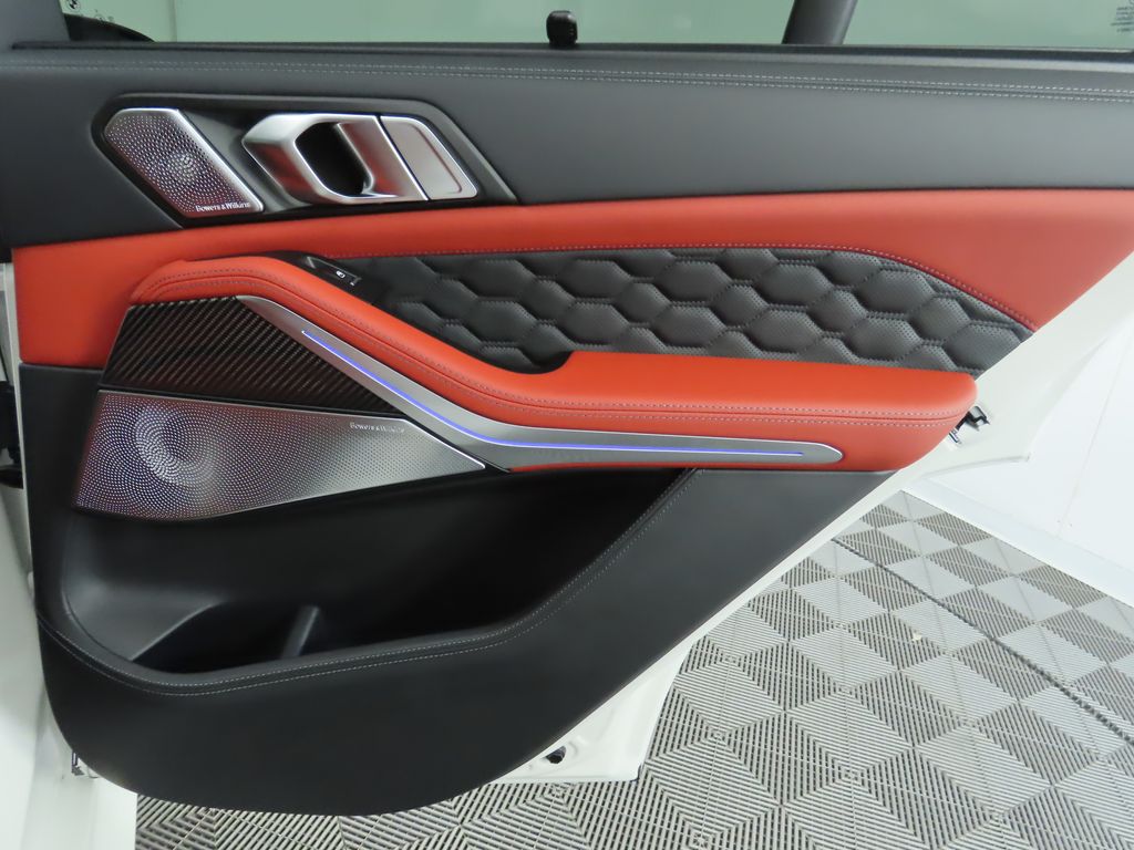 2025 BMW X5 M Competition 28