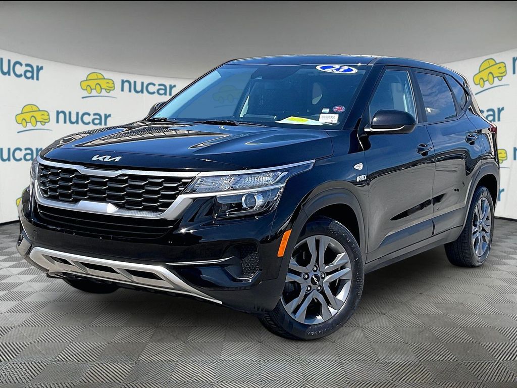 2023 Kia Seltos — photo 3