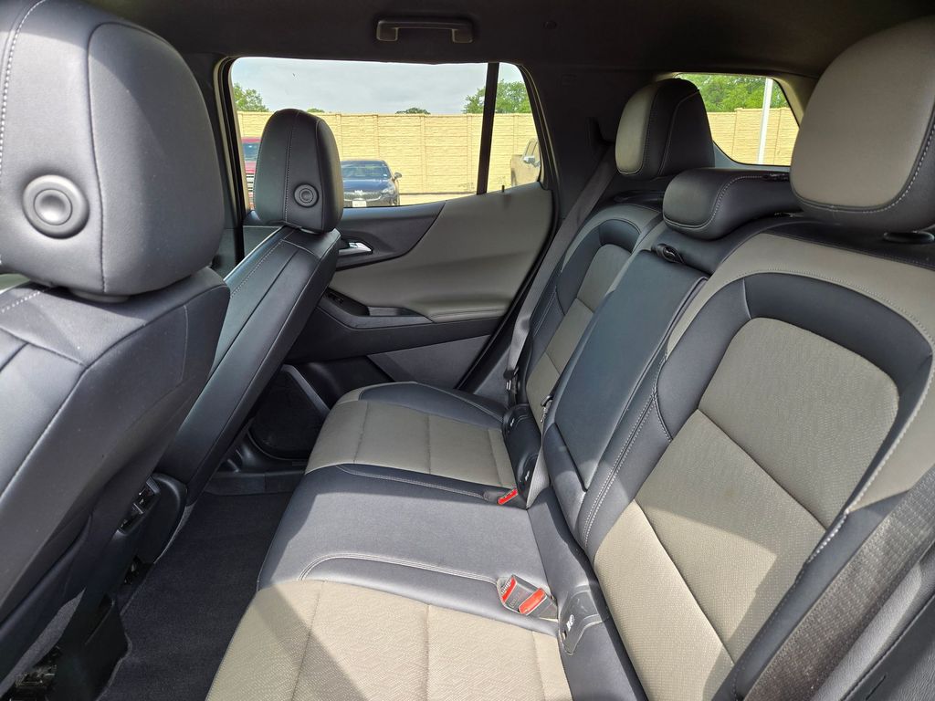 Used 2025 Chevrolet Equinox SUV
